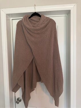 Barefoot Dreams CozyChic Lite Taupe Travel Wrap Poncho - Women